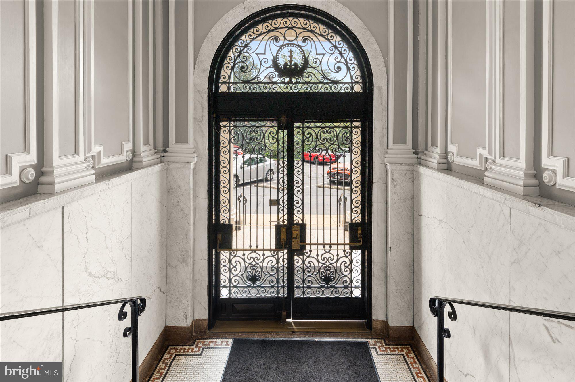 2853 Ontario Road Northwest, Unit 502 Washington, DC 20009 - Photo 6 of 30