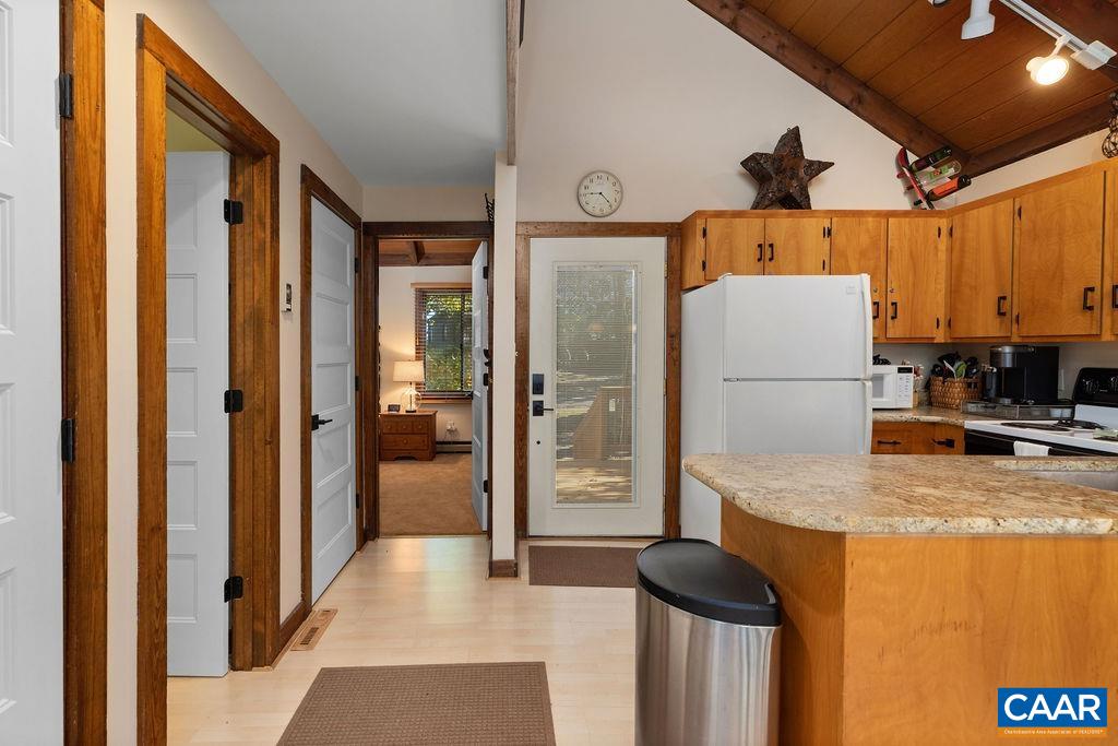 15 Shagbark Lane Roseland, VA 22967 - Photo 14 of 41 a view of a kitchen from a living room