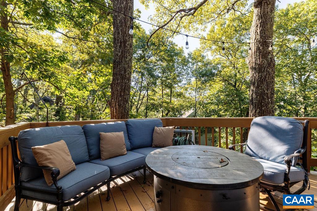 15 Shagbark Lane Roseland, VA 22967 - Photo 19 of 41 a outdoor sitting area with furniture and a couch