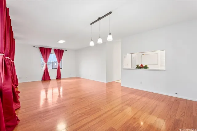 $649,999 | 95-349 Kuahelani Avenue, Unit B2, Mililani, HI 96789