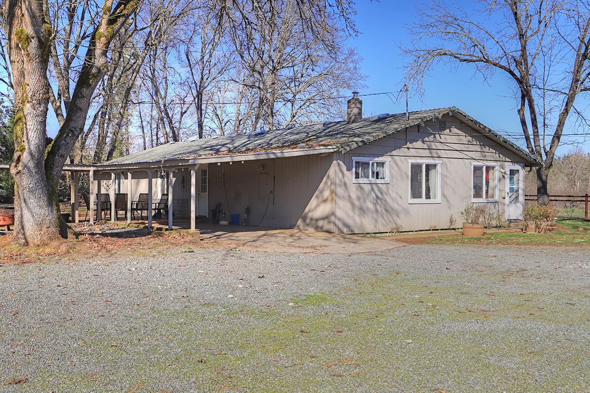 2412 Robinson Road Grants Pass, OR 97527 - Photo 16 of 25 Additional Photo