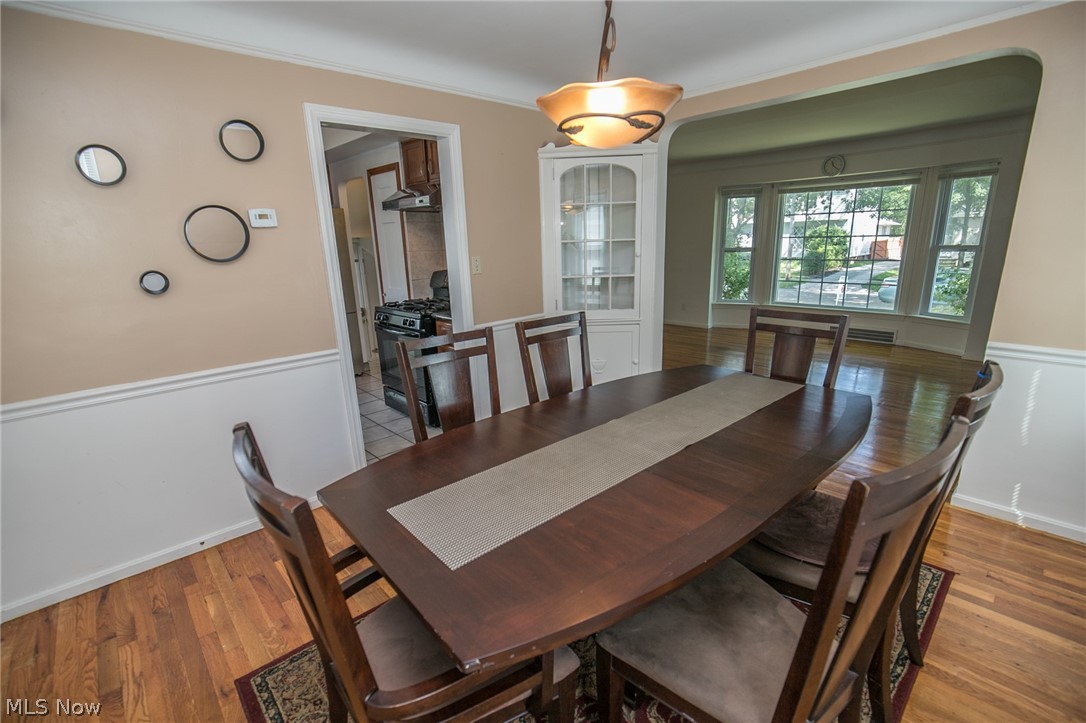 4062 Bushnell Road University Heights, OH 44118 - Photo 9 of 35 Gallery Image 9