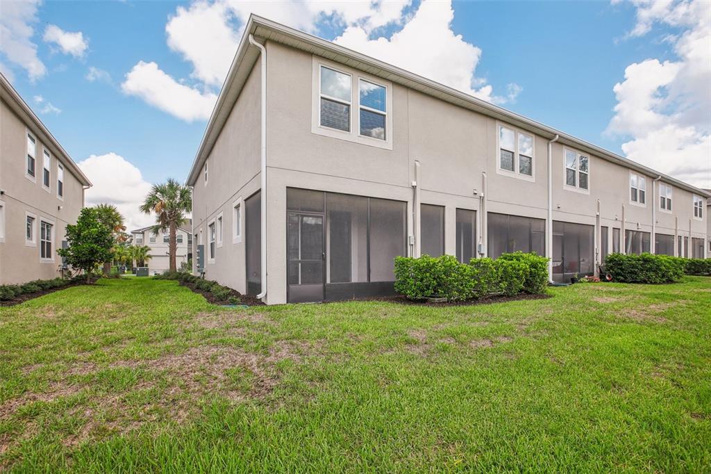 4304 Cloud Hopper Way Lutz, FL 33559 - Photo 32 of 35