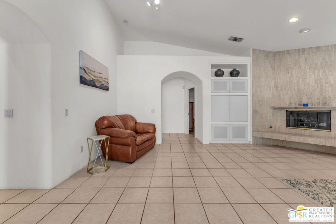 39914 Morningsprings Road Rancho Mirage, CA 92270 - Photo 10 of 37 Gallery Image 10