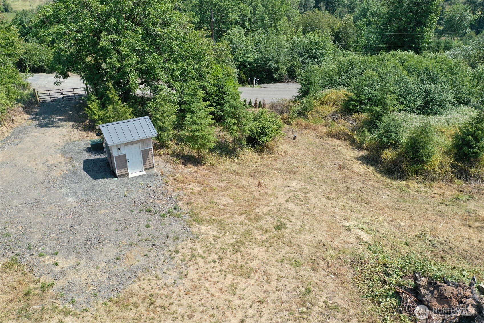 215 Sanderson Road Chehalis, WA 98532 - Photo 2 of 17 an aerial view of a house with a yard