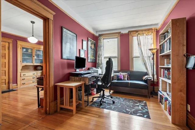 $849,000 | 1842 West Greenleaf Avenue, Chicago, IL 60626