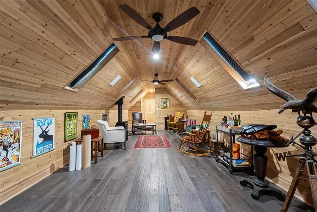 $849,000 | 1842 West Greenleaf Avenue, Chicago, IL 60626