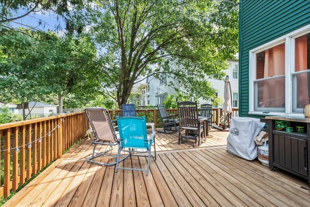 $849,000 | 1842 West Greenleaf Avenue, Chicago, IL 60626