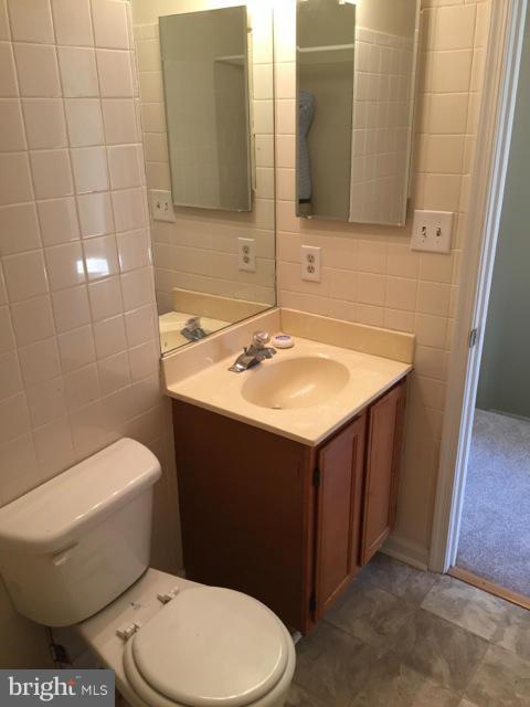 9206 Ridgefield Circle Frederick, MD 21701 - Photo 17 of 30 Bath (Master)