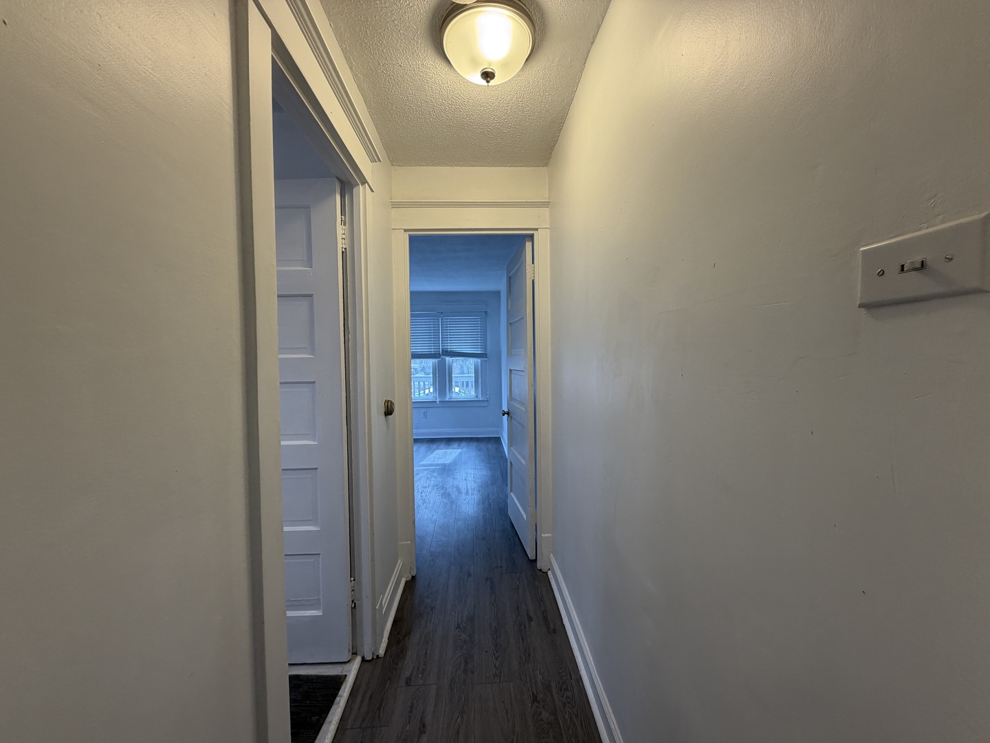 215 Fuller Road Hinsdale, IL 60521 - Photo 10 of 10 a view of a hallway