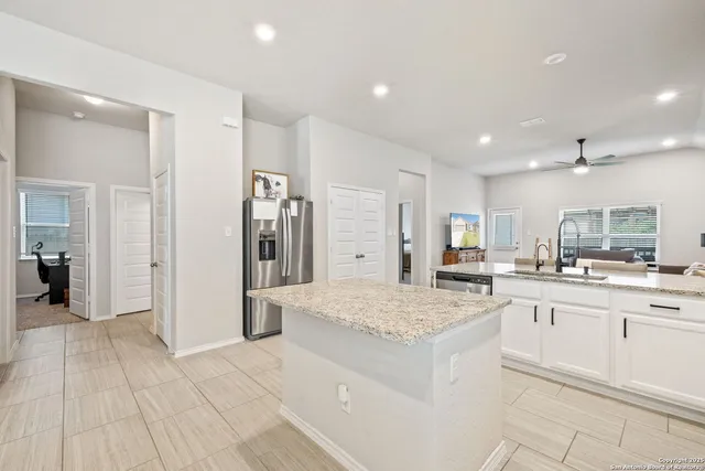 $345,000 | 1032 Highland Vista, New Braunfels, TX 78130