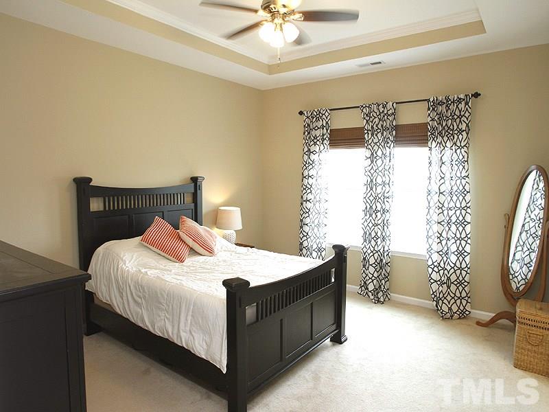 2429 Pilsley Road Apex, NC 27539 - Photo 7 of 12 Gallery Image 7