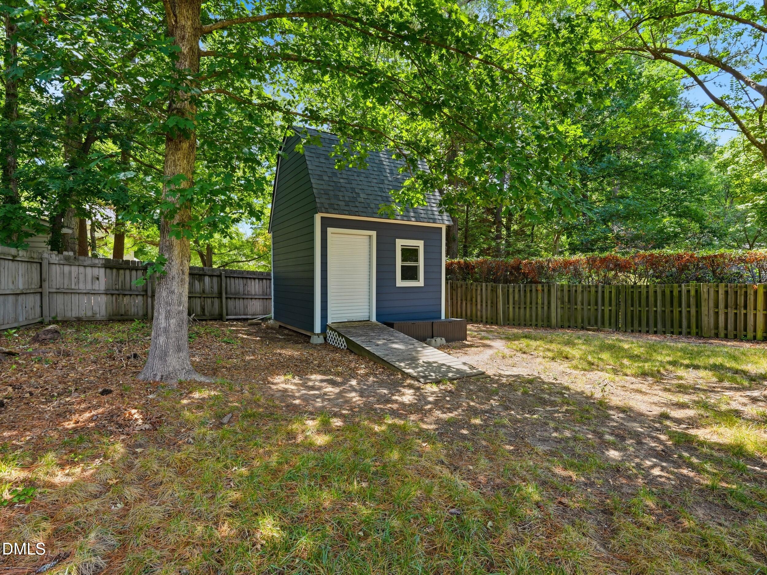 8108 Calais Court Raleigh, NC 27613 - Photo 24 of 37