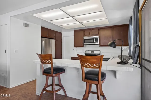 $719,900 | 2559 Cochran Street, Simi Valley, CA 93065