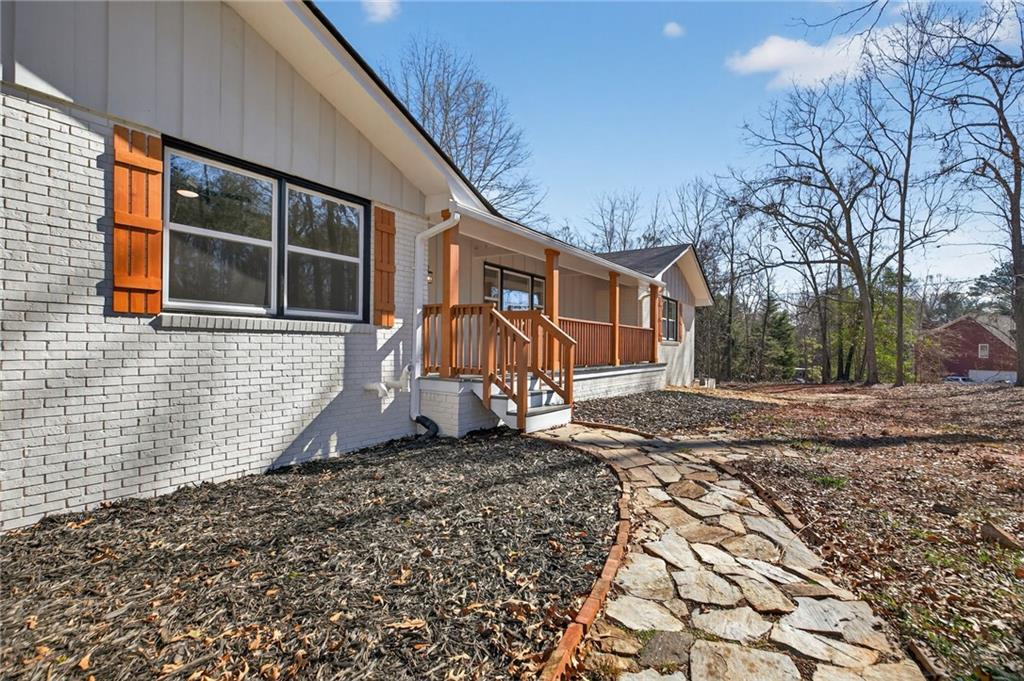 5050 Wendwood Road Southwest Conyers, GA 30094 - Photo 4 of 64