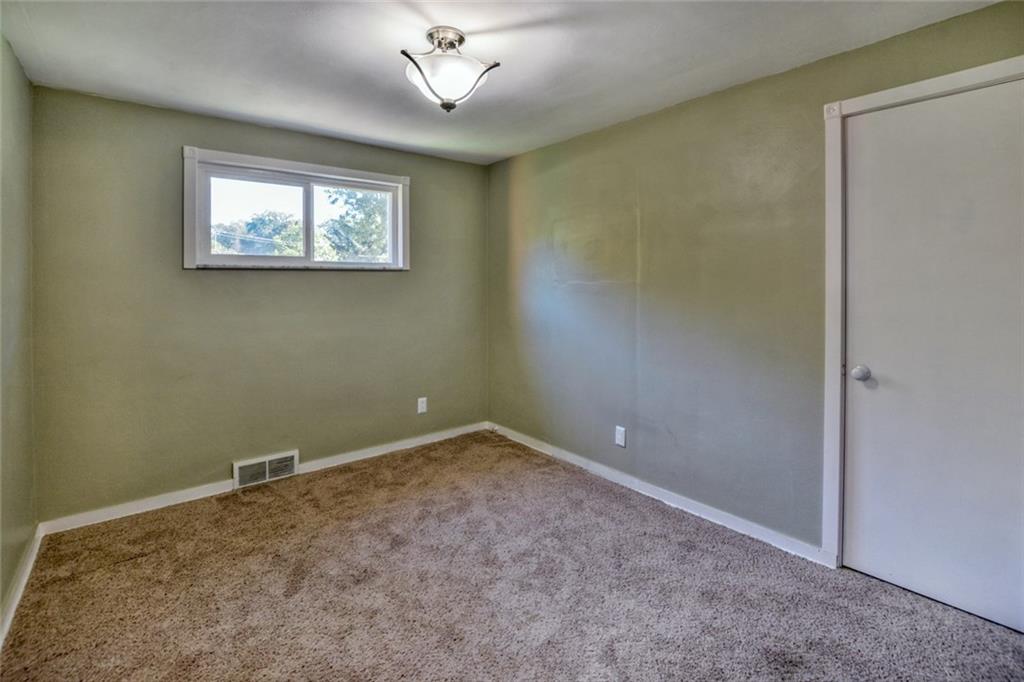 220 Fox Chapel Road Pittsburgh, PA 15238 - Photo 10 of 14 Gallery Image 10