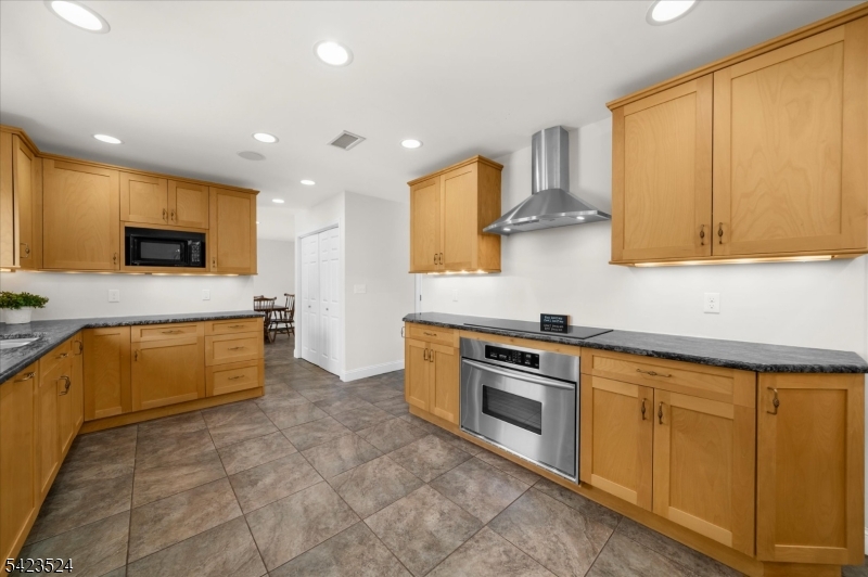 20 Cedar Grove Road Annandale, NJ 08801 - Photo 12 of 44