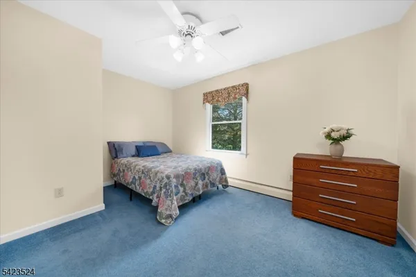 $849,000 | 20 Cedar Grove Road, Annandale, NJ 08801