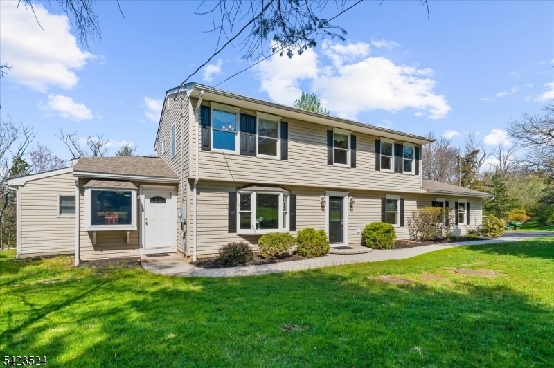 20 Cedar Grove Road Annandale, NJ 08801 - Photo 3 of 44