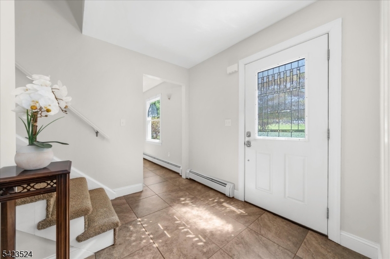 20 Cedar Grove Road Annandale, NJ 08801 - Photo 4 of 44