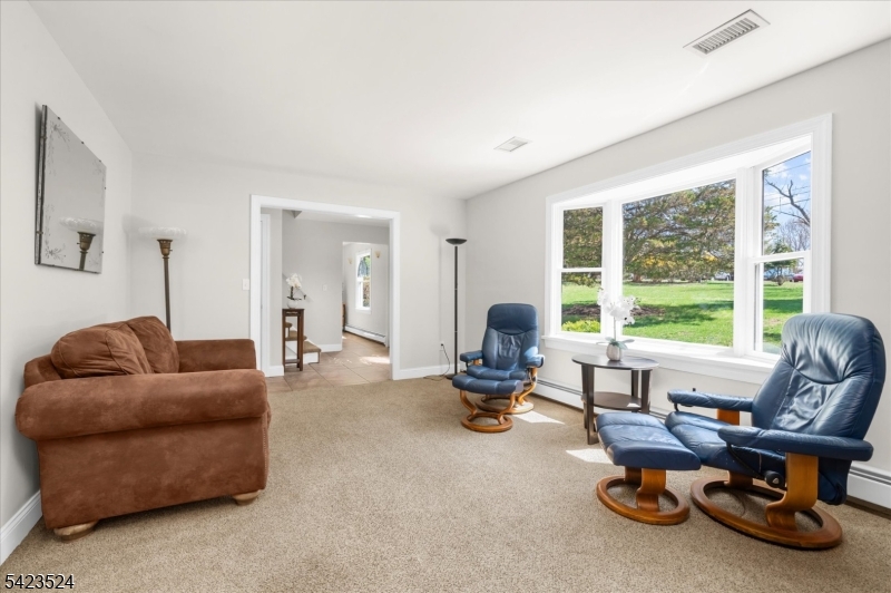 20 Cedar Grove Road Annandale, NJ 08801 - Photo 5 of 44