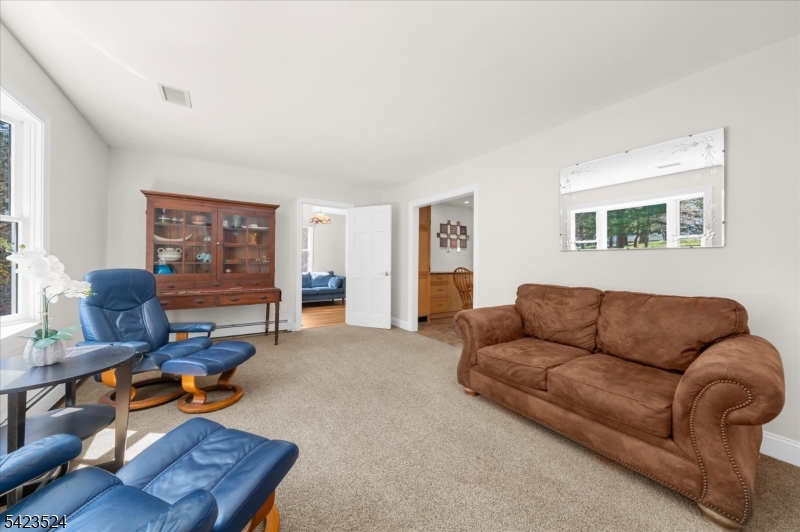 20 Cedar Grove Road Annandale, NJ 08801 - Photo 6 of 44