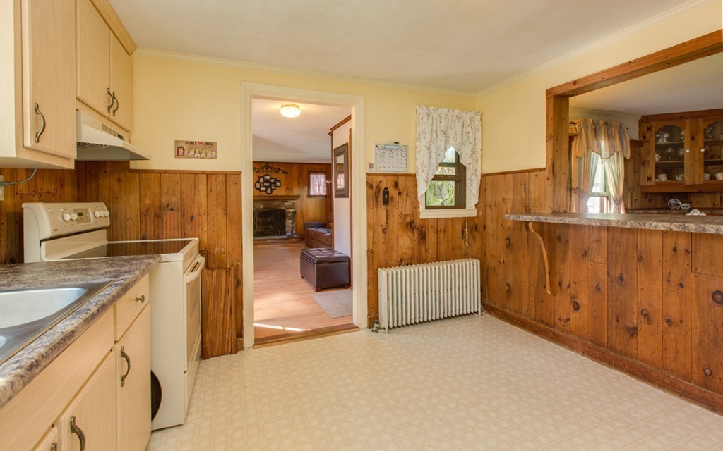 13 North Common Road Westminster, MA 01473 - Photo 8 of 21 Gallery Image 8