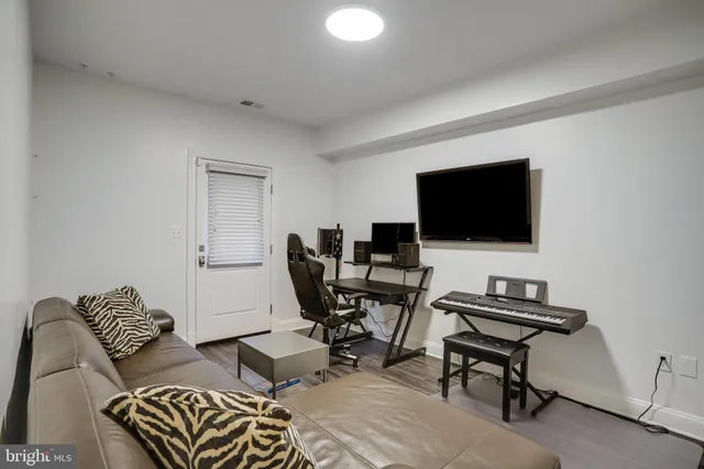 $1,990,000 | 4548 Windsor Lane, Bethesda, MD 20814