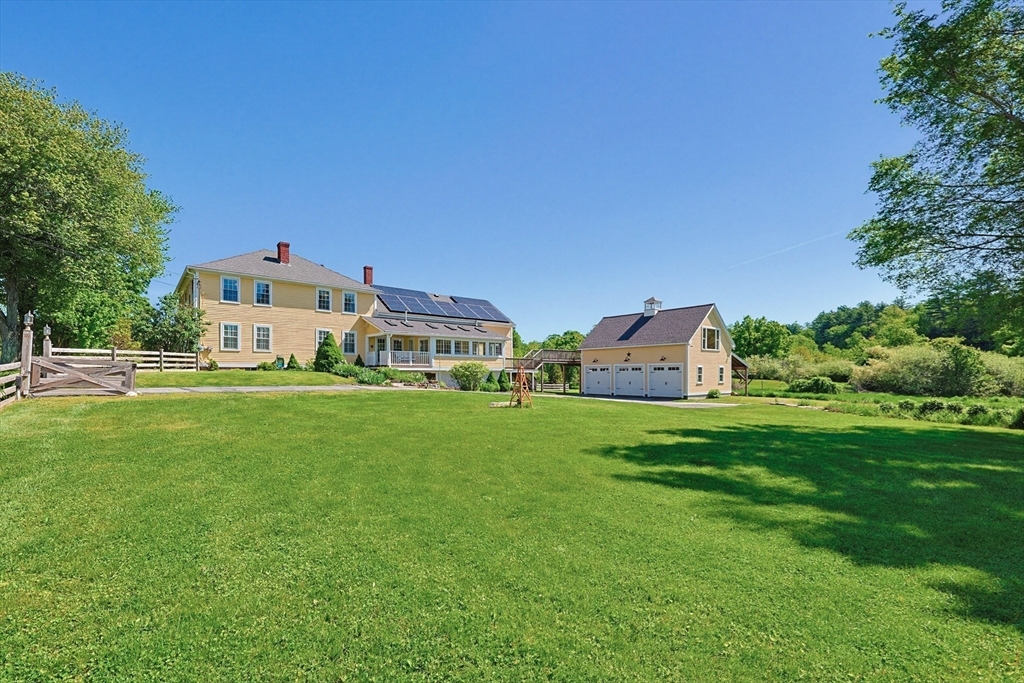 771 Podunk Road East Brookfield, MA 01515 - Photo 2 of 41
