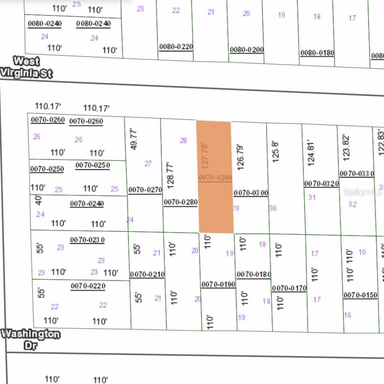 131 West Virginia Street Hawthorne, FL 32640 - Photo 3 of 5 a picture of a rug