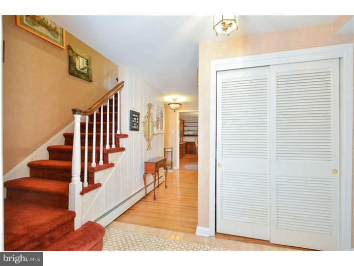 185 Ladderback Lane Devon, PA 19333 - Photo 14 of 23 Foyer