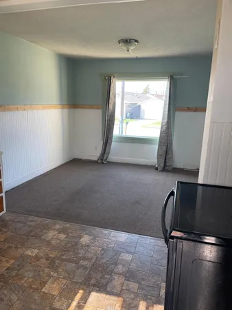 $80,000 | 1804 10th Place Northeast, Austin, MN 55912