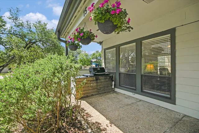 $1,850 | 15 Casa Verde Street, Lakeway, TX 78734
