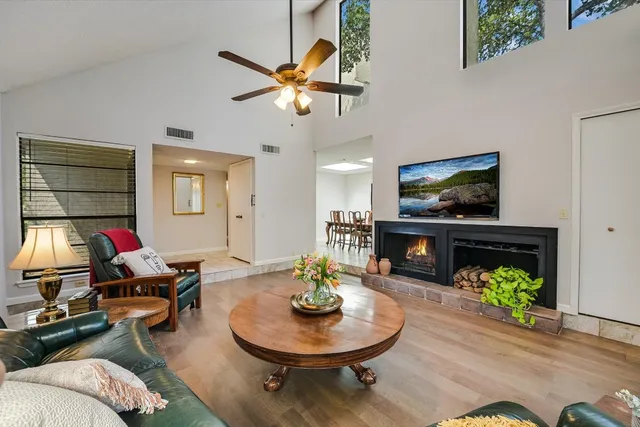 $1,850 | 15 Casa Verde Street, Lakeway, TX 78734