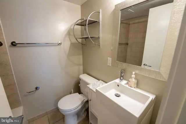 a bathroom with a bathtub