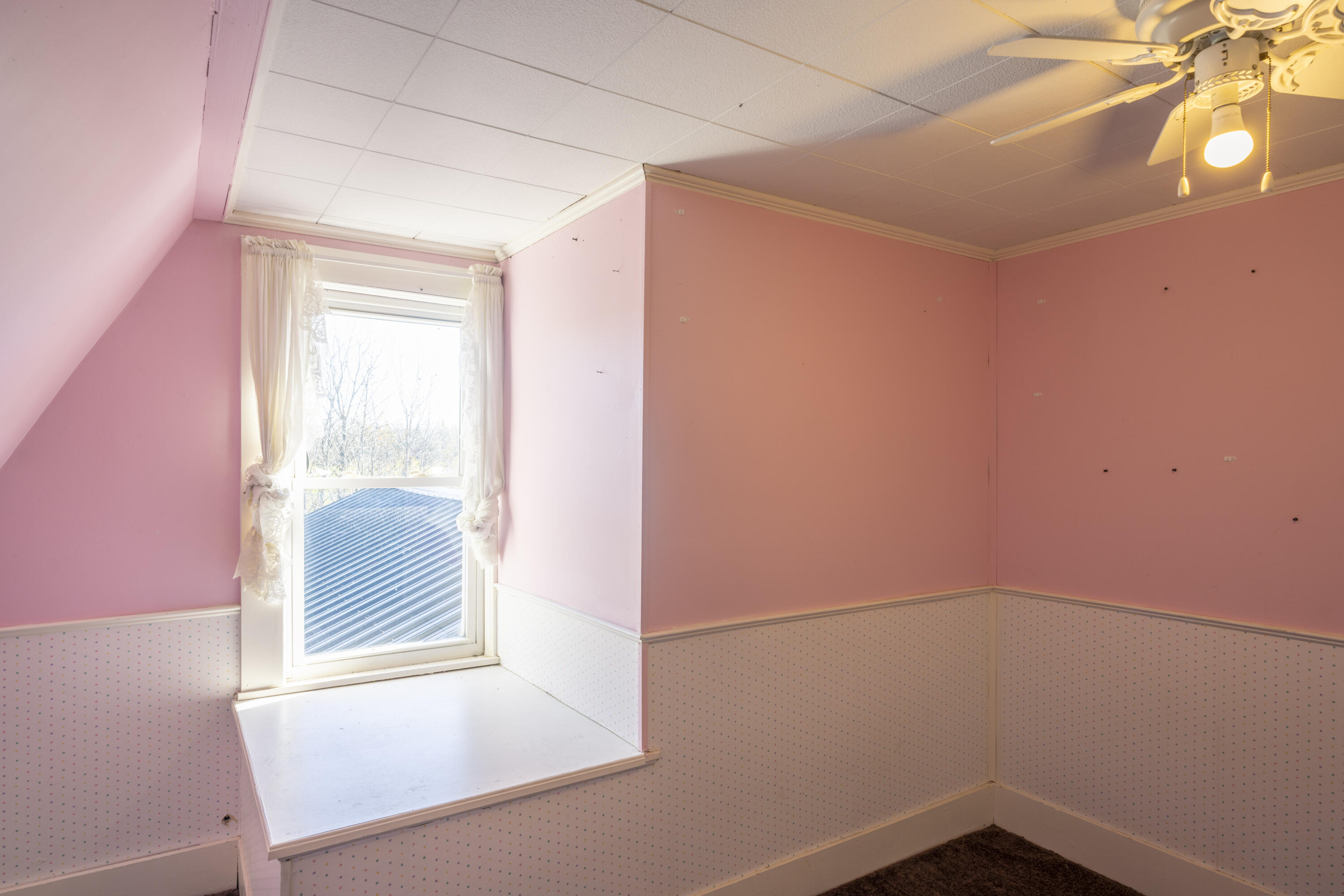 94 Town Line Road Houlton, ME 04730 - Photo 31 of 55 Up Bedroom 2