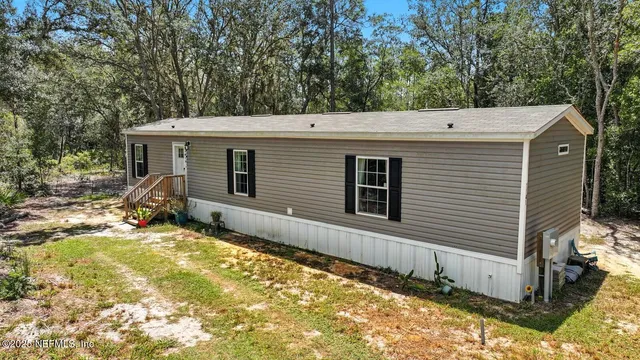 $155,000 | 1141 Donovan Avenue, Interlachen, FL 32148