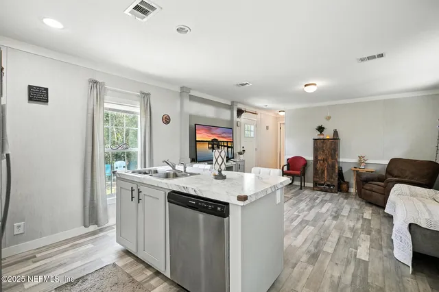 $155,000 | 1141 Donovan Avenue, Interlachen, FL 32148