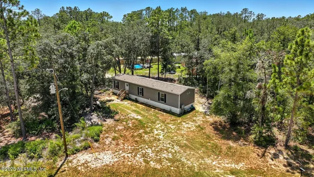 $155,000 | 1141 Donovan Avenue, Interlachen, FL 32148