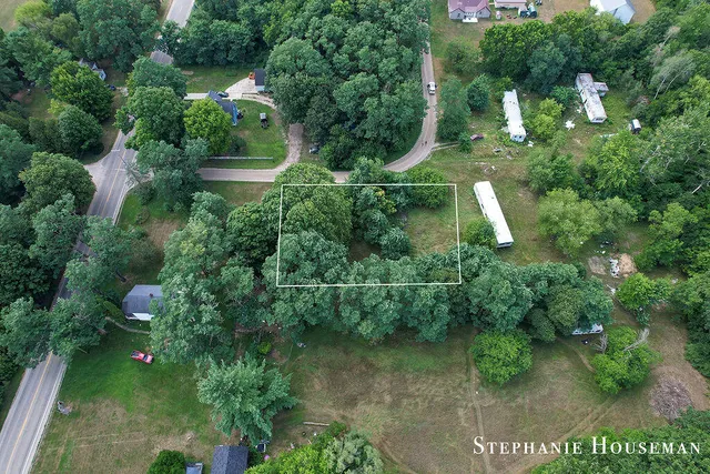 $15,000 | 11552 Cedar Street, Riverdale, MI 48877