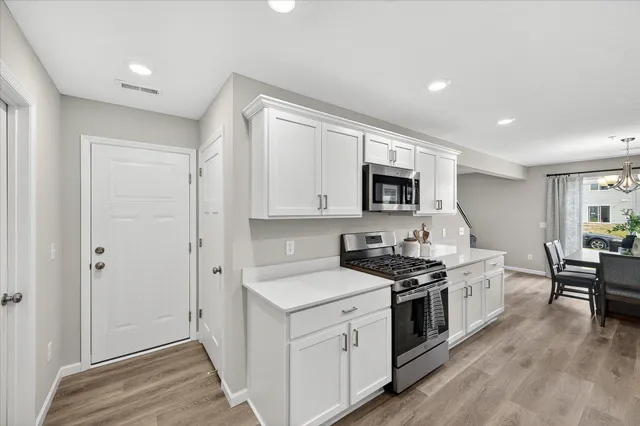 $297,900 | 12658 Pond View Road, Zimmerman, MN 55398