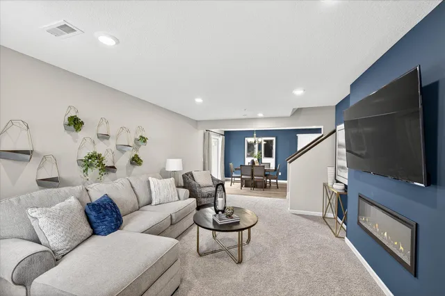 $297,900 | 12658 Pond View Road, Zimmerman, MN 55398