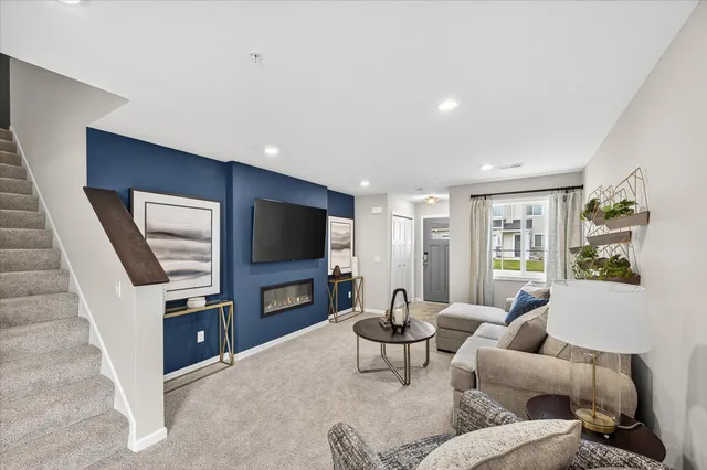 $297,900 | 12658 Pond View Road, Zimmerman, MN 55398