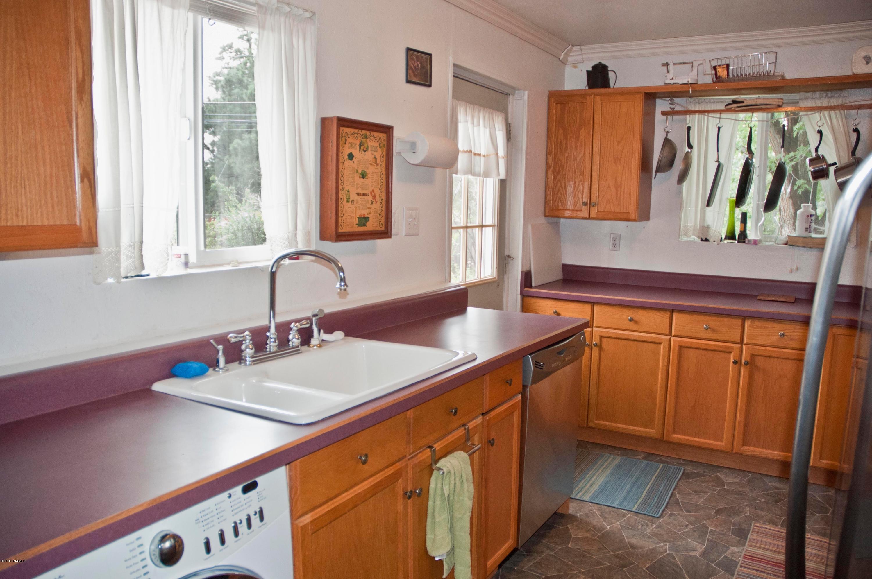 2809 East Lockett Road Flagstaff, AZ 86004 - Photo 5 of 21 Lockett Kitchen 1