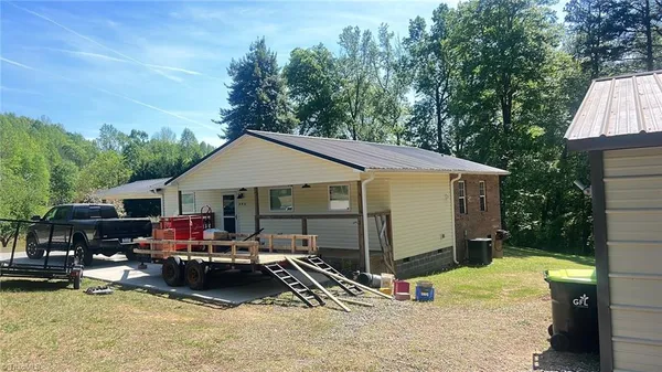 $225,000 | 504 George Surratt Road, Lexington, NC 27295