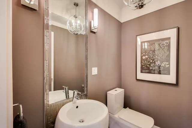 $1,450,000 | 2429 West Pensacola Avenue, Chicago, IL 60618