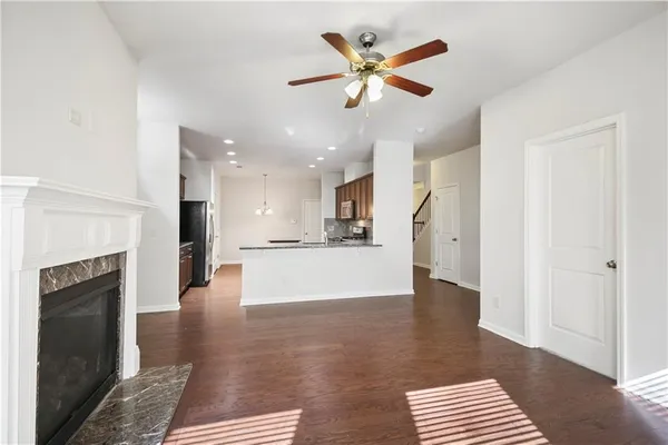 $3,200 | 5090 Breezewood Circle, Alpharetta, GA 30004