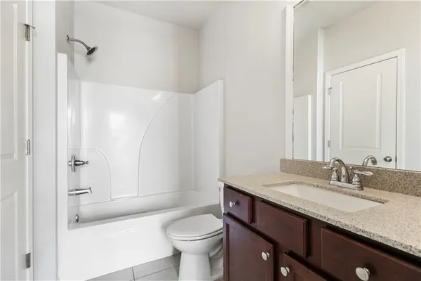 $3,200 | 5090 Breezewood Circle, Alpharetta, GA 30004