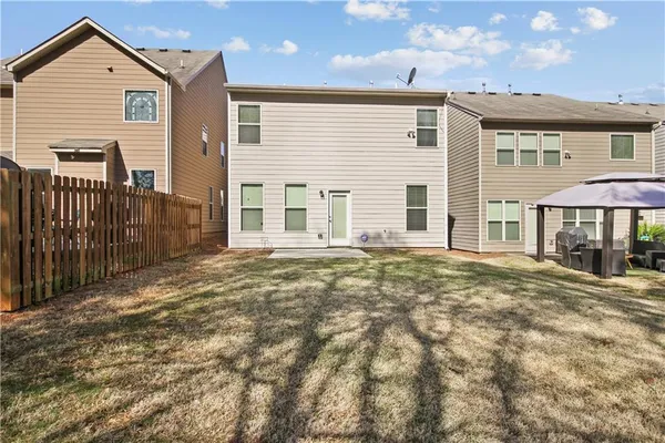 $3,200 | 5090 Breezewood Circle, Alpharetta, GA 30004