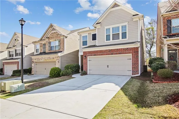 $3,200 | 5090 Breezewood Circle, Alpharetta, GA 30004